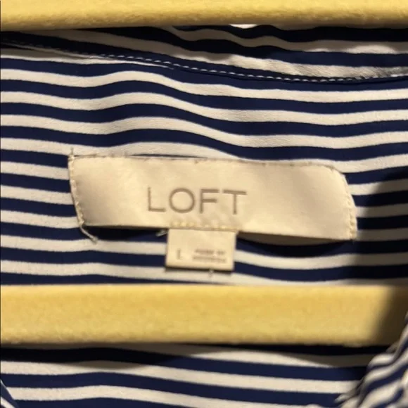 LOFT Blue and White Flutter Sleeve Blouse - Picture 2 of 4